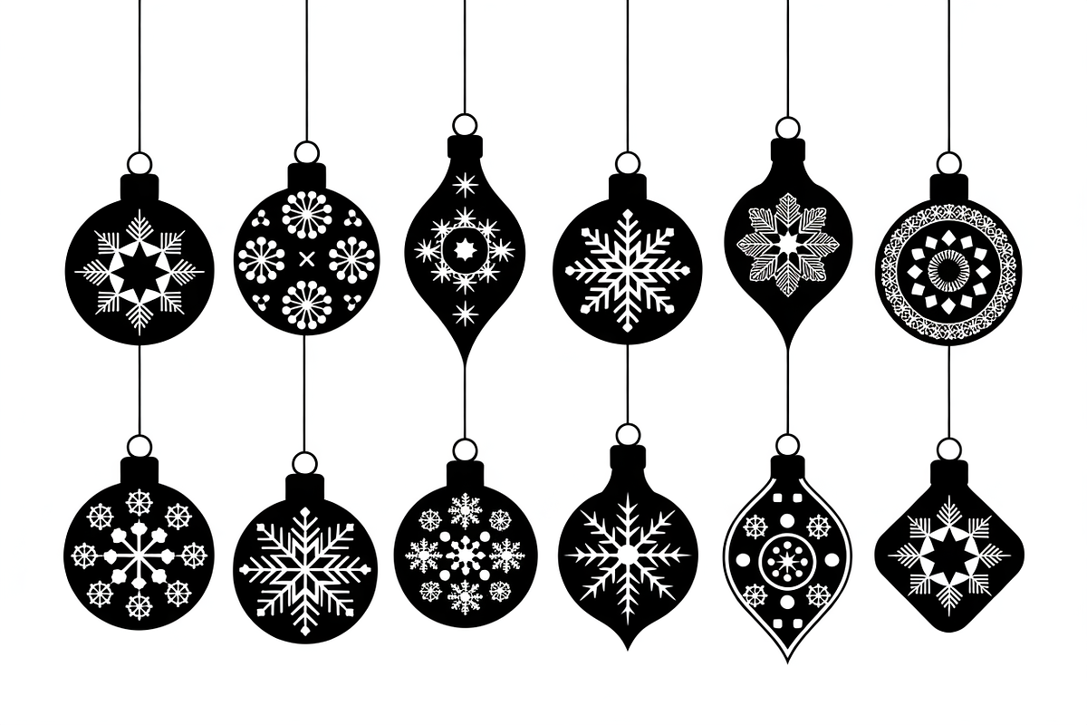 Christmas Decoration Ornament, an Illustration by Amazin_art (Photo 5 of 9)