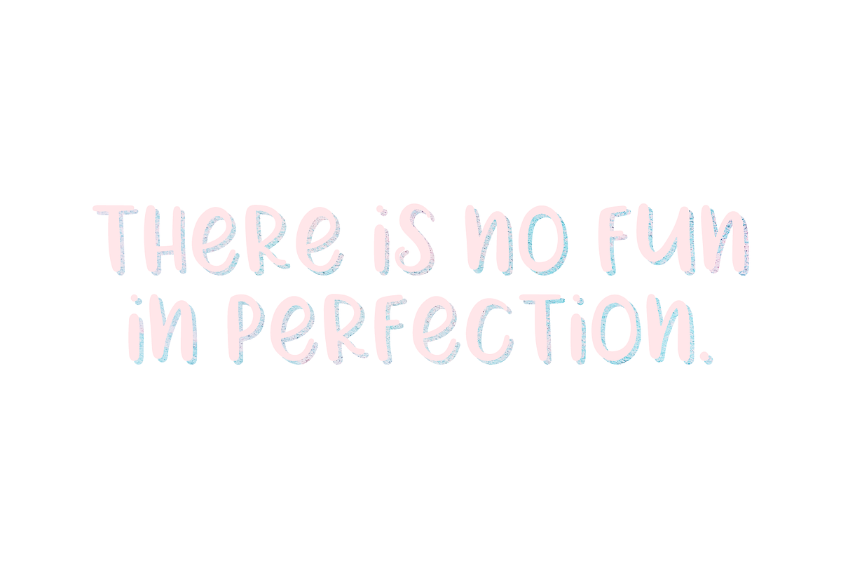 Happy Things | A Hand Drawn Font preview 2
