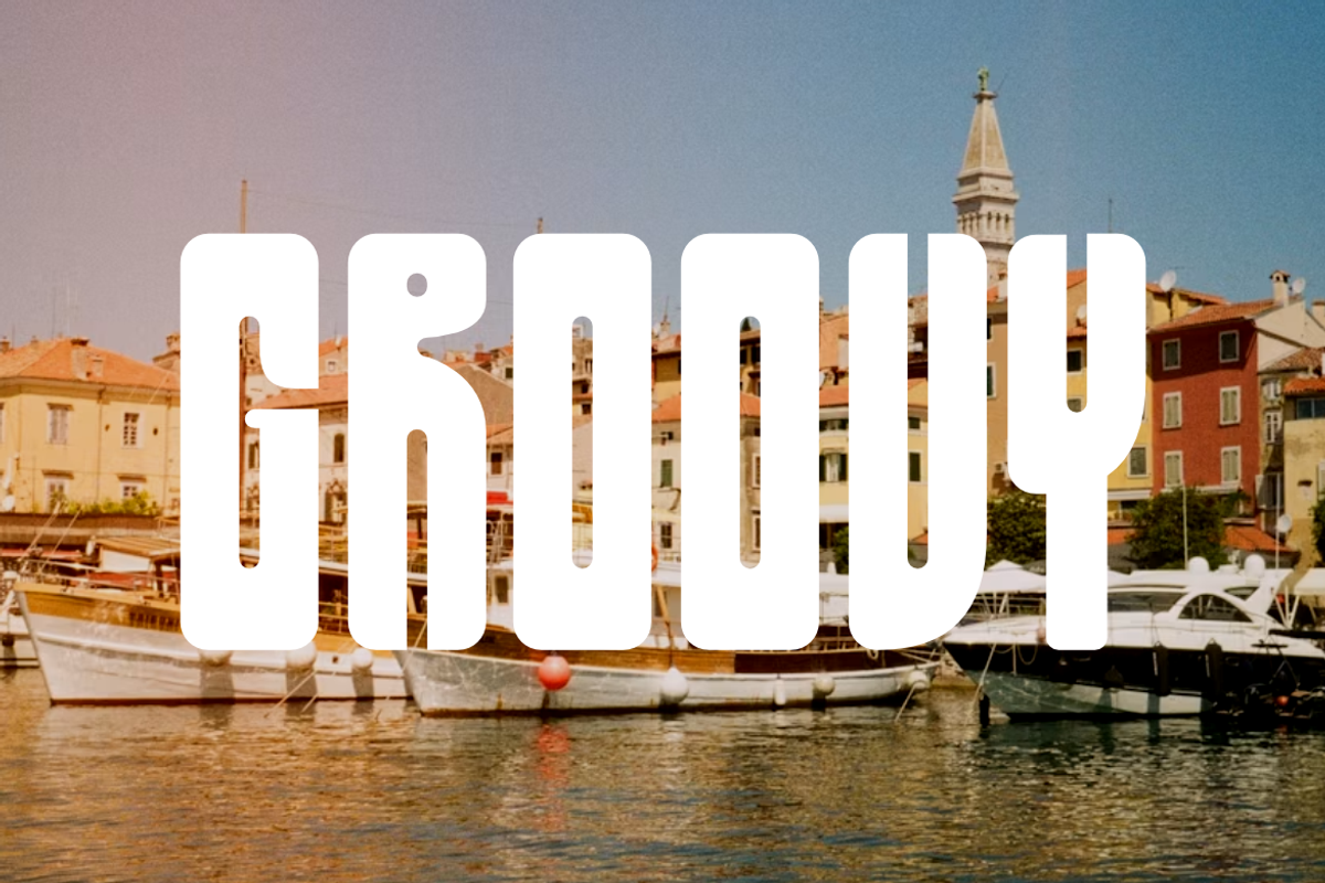 Groovwe - Groovy Font, a Sans Serif Font by QR Design Studio (Photo 2 of 7)