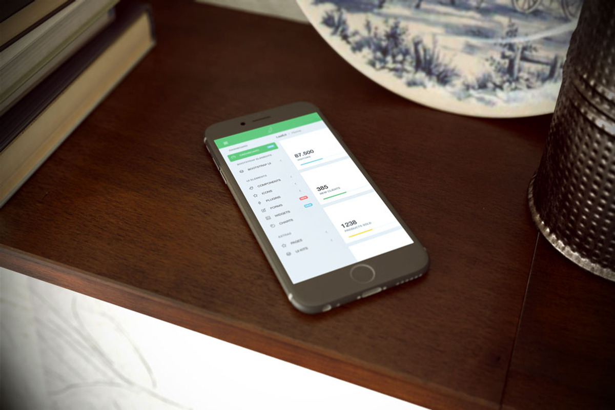 LeafUI Bootstrap 4 Admin Template, a Bootstrap Template by creativeLabs (Photo 3 of 5)