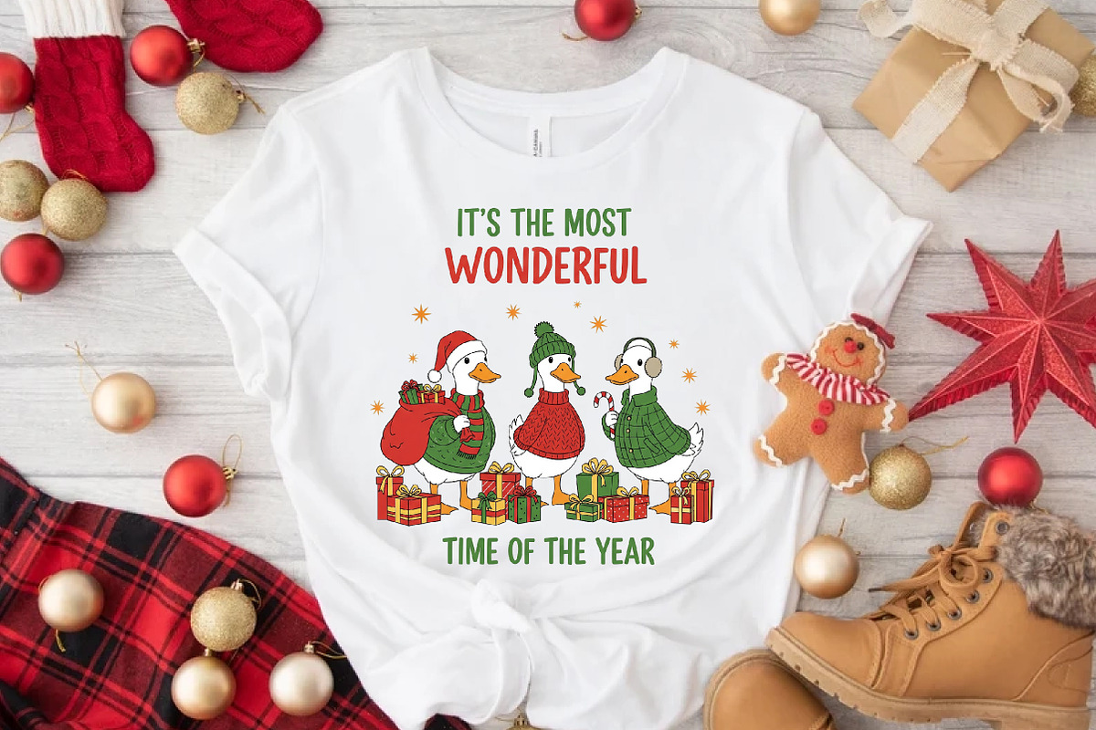 Christmas Goose Trio Illustration PN, an Illustration by DreamArtGraphic (Photo 4 of 5)