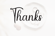 Handmade | Script Font, a Handwritten Font by Scratchones (Thumbnail 9 of 9)