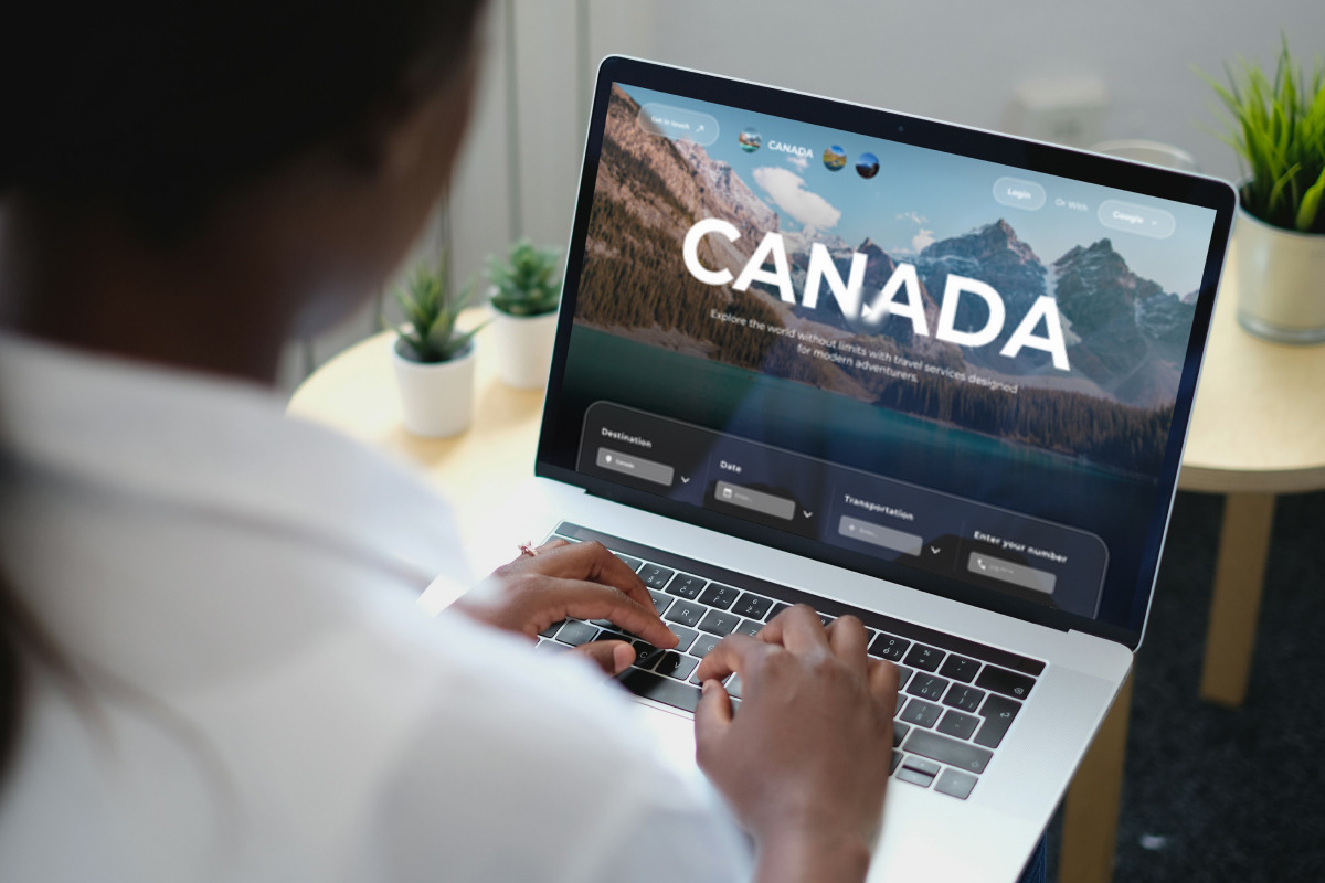 Celestour - Adventure Travel Landing, a Landing Page Template by twinstd (Photo 5 of 5)