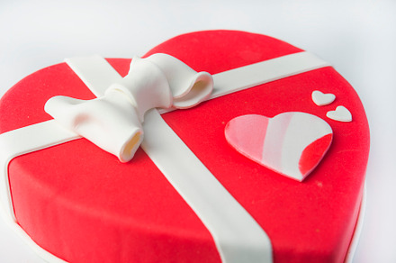 Cake for a romantic day, an Arts & Entertainment Photo by DalaiFood