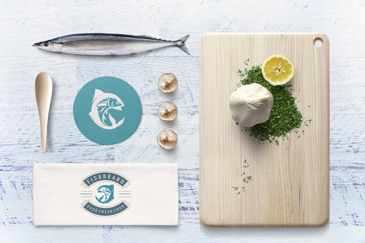 18 Seafood Logos & Badges, a Branding & Logo Template by Vasya Kobelev (Photo 3 of 9)