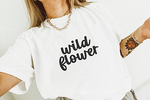 Bestie Club Bold Script Font