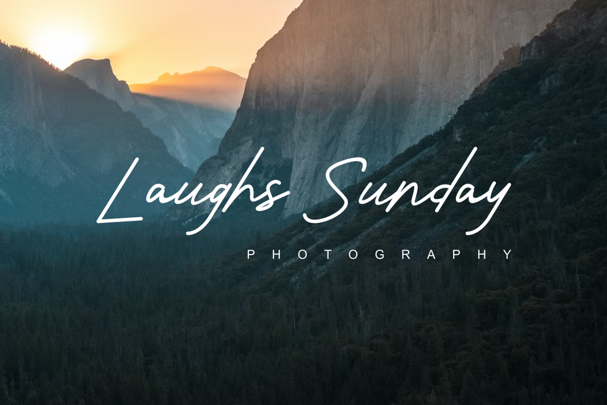 Laughs Sunday - Font, a Script Font by artchiles_design (Photo 3 of 5)