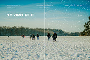 10 Snow Flake Overlay Background, a Texture Graphic by Pitchlook.Studio (Thumbnail 2 of 3)
