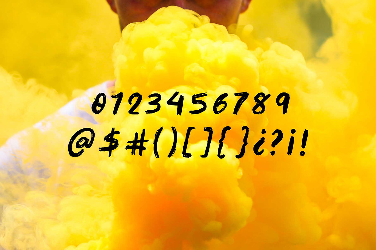 Destroyer — Brush Font preview 3