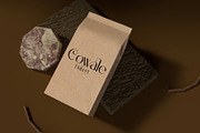 Rovale - Modern Typface Serif, a Serif Font by AnnofaType (Thumbnail 5 of 8)