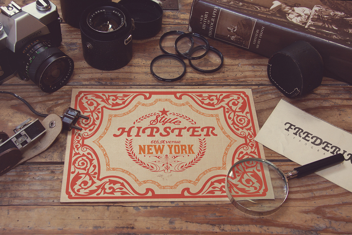 Frederik Display Font preview 3