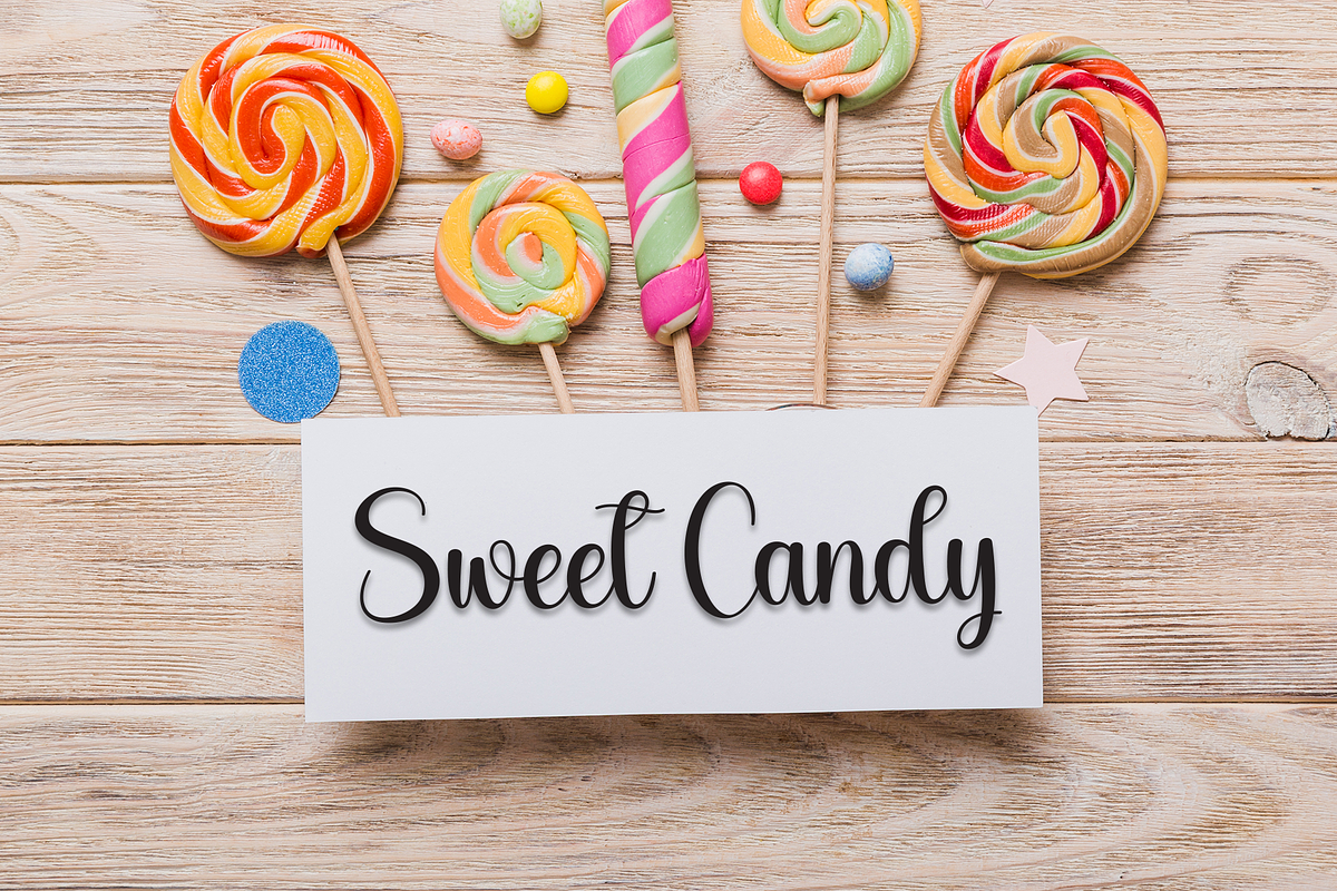 Daddy | Script Font, a Handwritten Font by Scratchones (Photo 5 of 9)