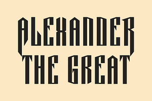 Movizt Blackletter Display Font