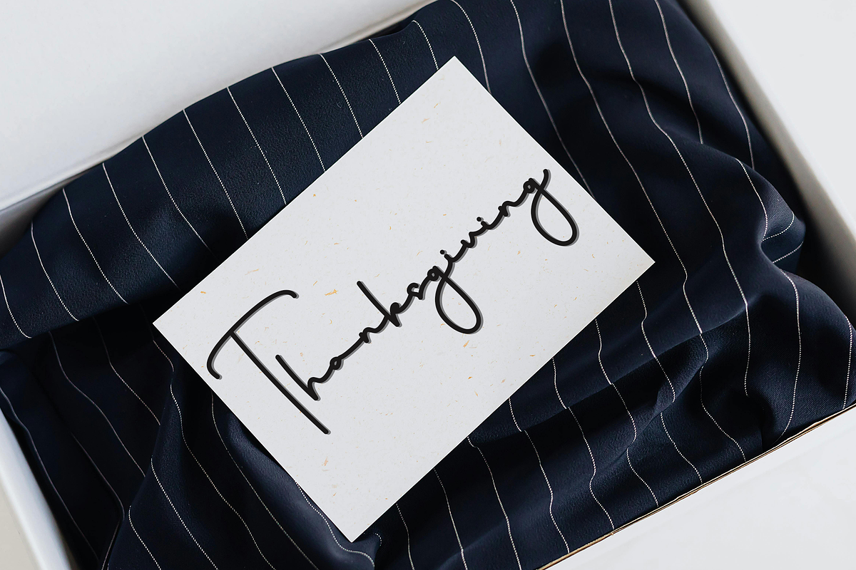 Southland, a Handwritten Font by FreshTypeINK (Photo 2 of 8)