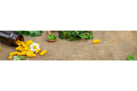 Supplementi and medicinal herbs and, a Food & Drink Photo by yanadjana