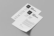 ATS Friendly Resume Templat Indesign, a Resume Template by PixelStudio (Thumbnail 5 of 10)