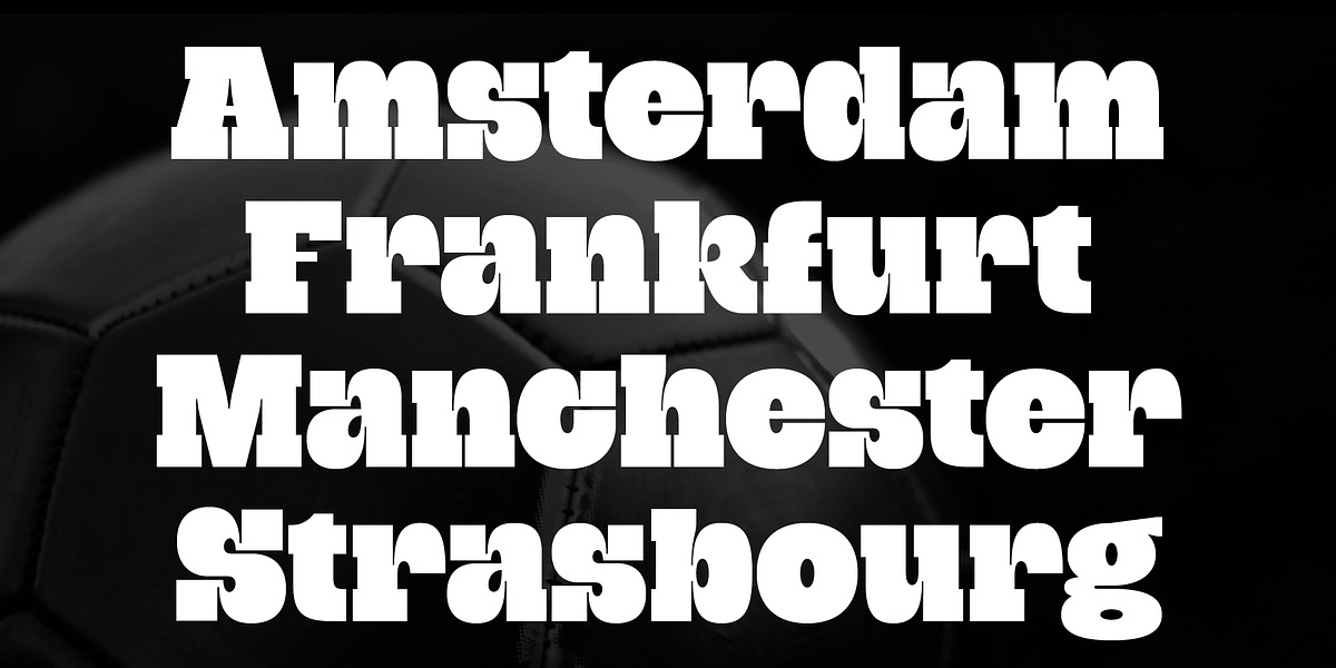 Grantig, a Slab Serif Font by Julien Fincker (Photo 8 of 12)