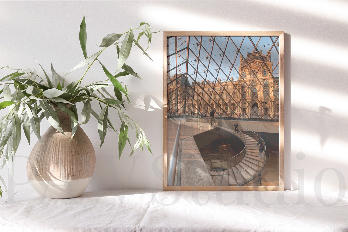 Video Photo Frame Mockup 3x4 MP4, a Product Mockup by PawMockups (Photo 5 of 9)