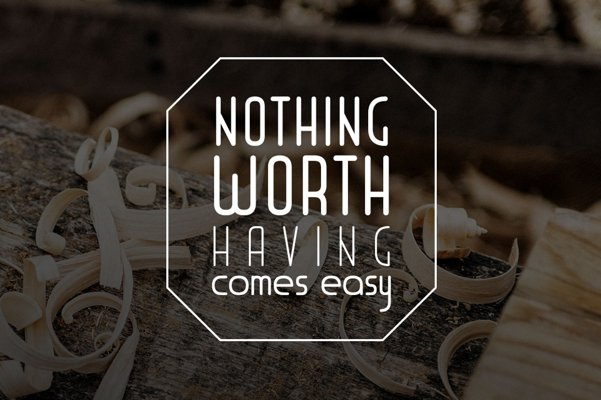 Liner| font for logos with frames preview 5