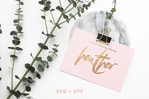 SkyLove SVG Watercolor Font