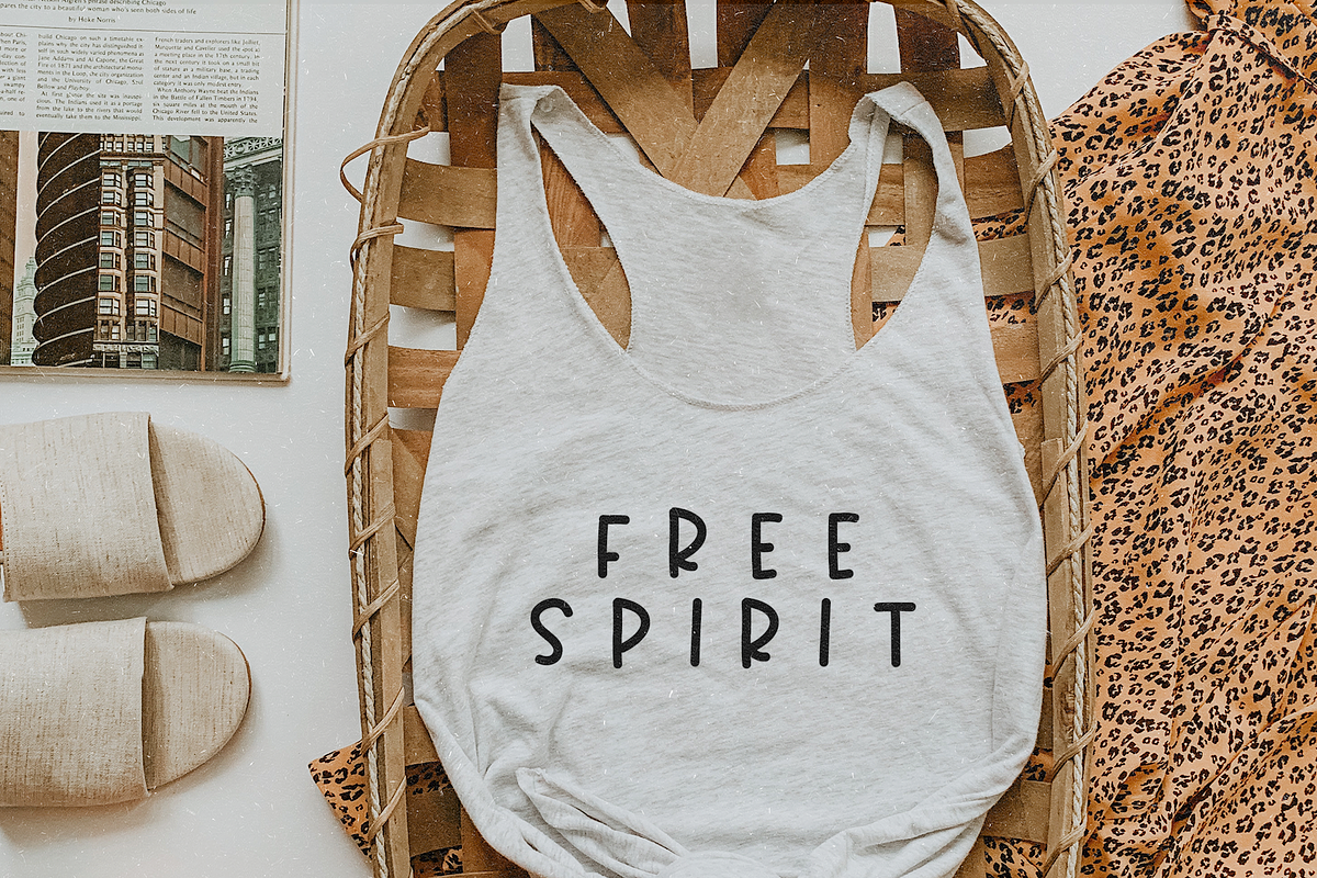 Country Market - Handwritten Font preview 6