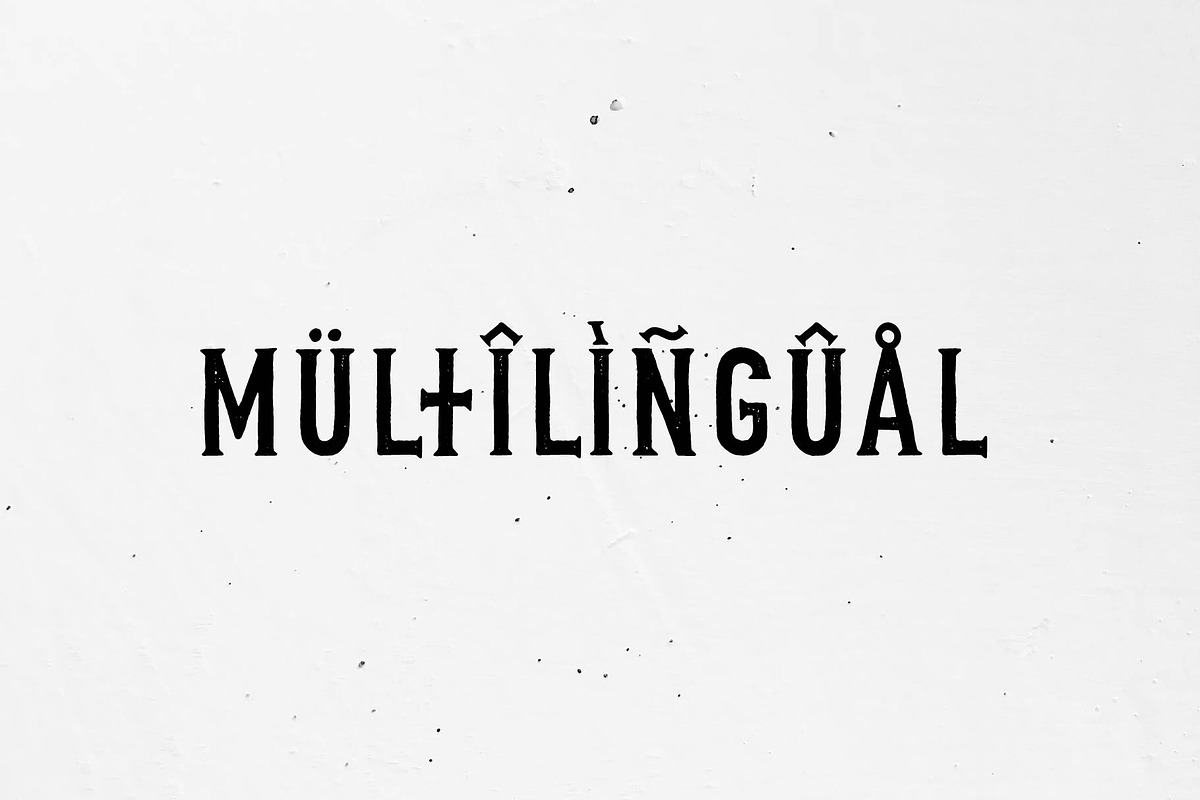 Genuine | Vintage font, a Blackletter Font by doffdog (Photo 4 of 5)