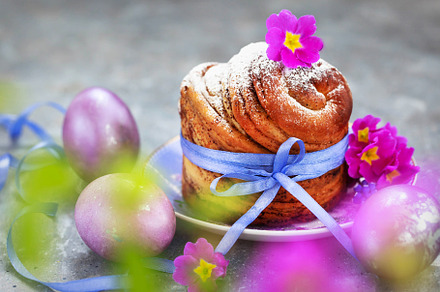 Sweet Easter bread or cruffin