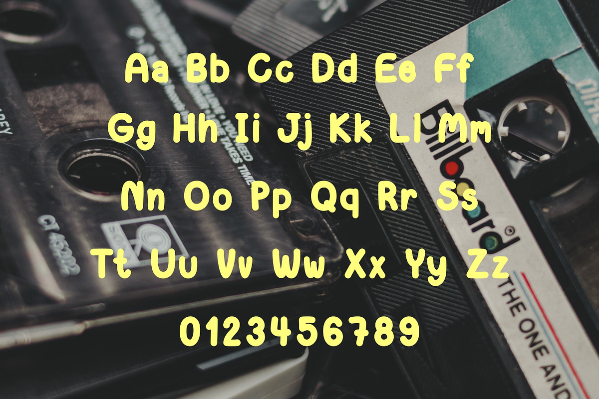 Bubble Display Font-Cotton Soda, a Handwritten Font by ZoloDesignHub (Photo 2 of 9)