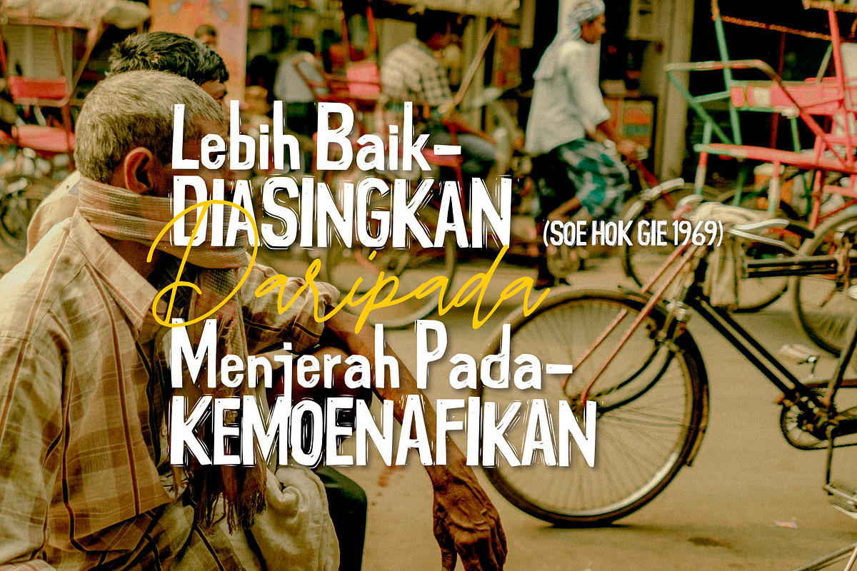 Tjoekil Kajoe - Vernacular Type, a Sans Serif Font by ikiiko (Photo 4 of 8)