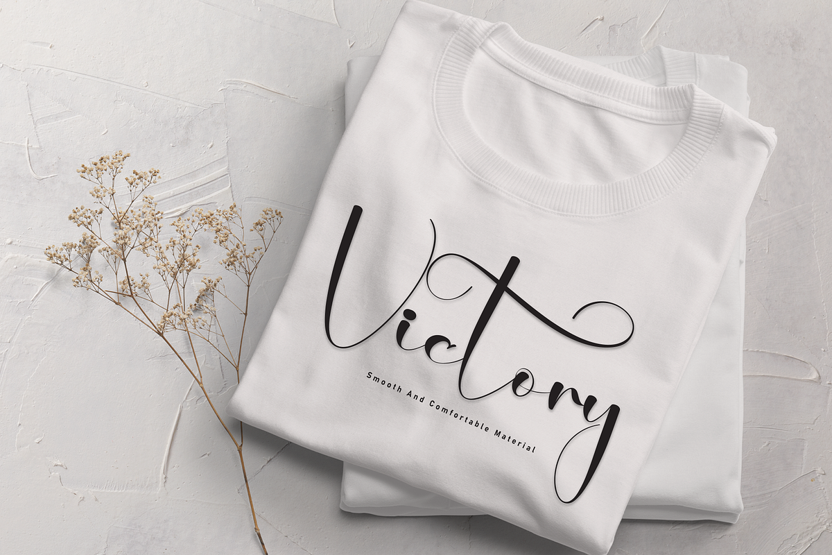 Historya | Script Font, a Handwritten Font by Scratchones (Photo 4 of 9)