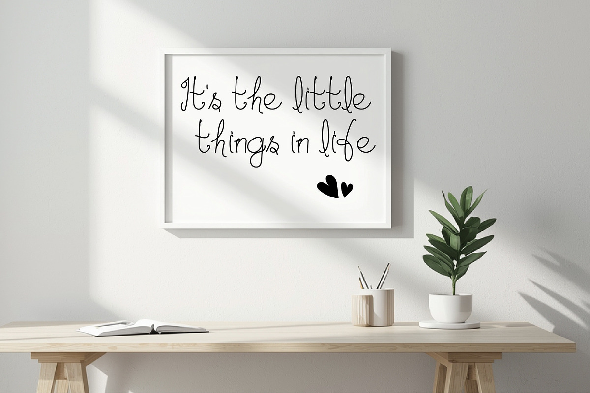 Twinkle Berry Font - Handwritten New, a Handwritten Font by rix_designs (Photo 7 of 9)