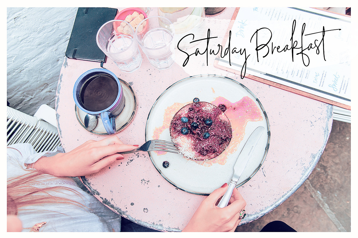 Signature Collection Script Font preview 7