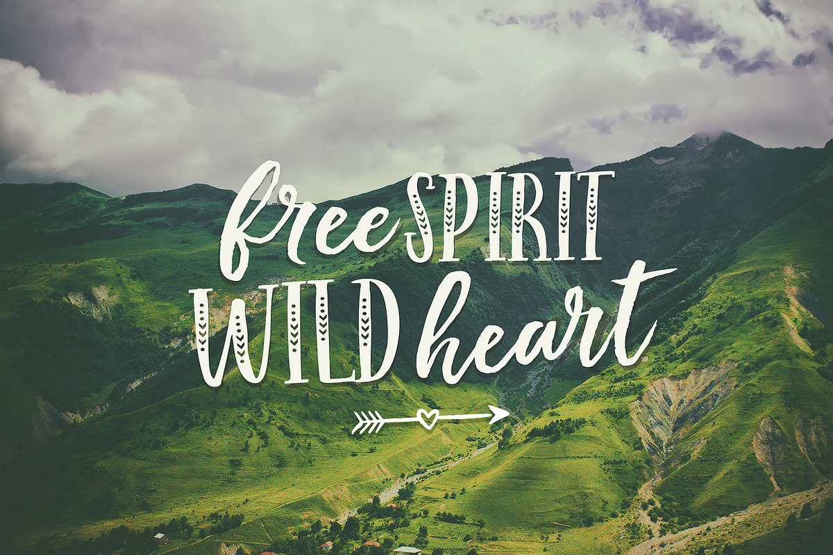 Indigo Summer Font Free Downloadv - UIFreebies