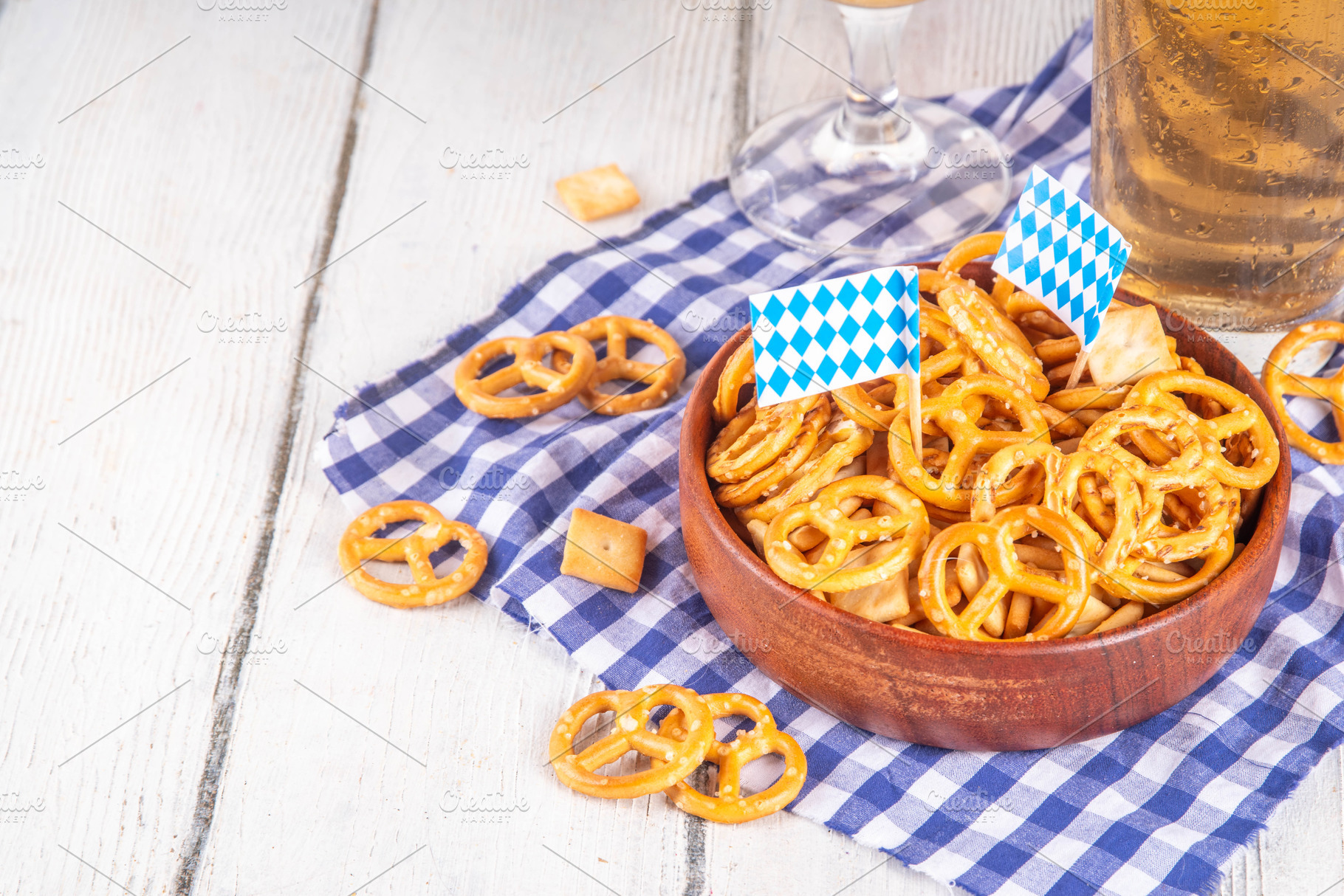 Oktoberfest holiday background with beer glasses, salted snack a, a Holiday Photo by Rimma