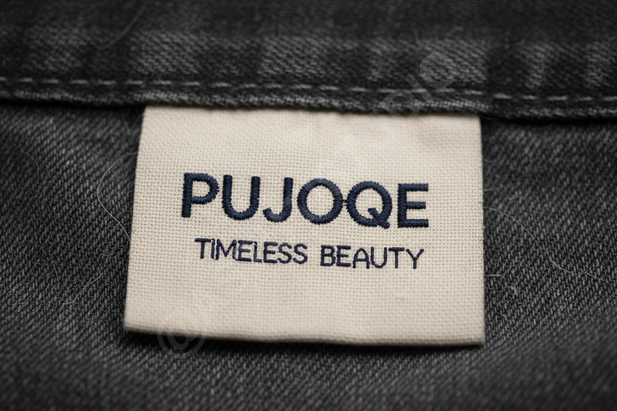 Pujoqe - A Refined Modern Serif Typ, a Serif Font by Astuti Studio (Photo 15 of 16)