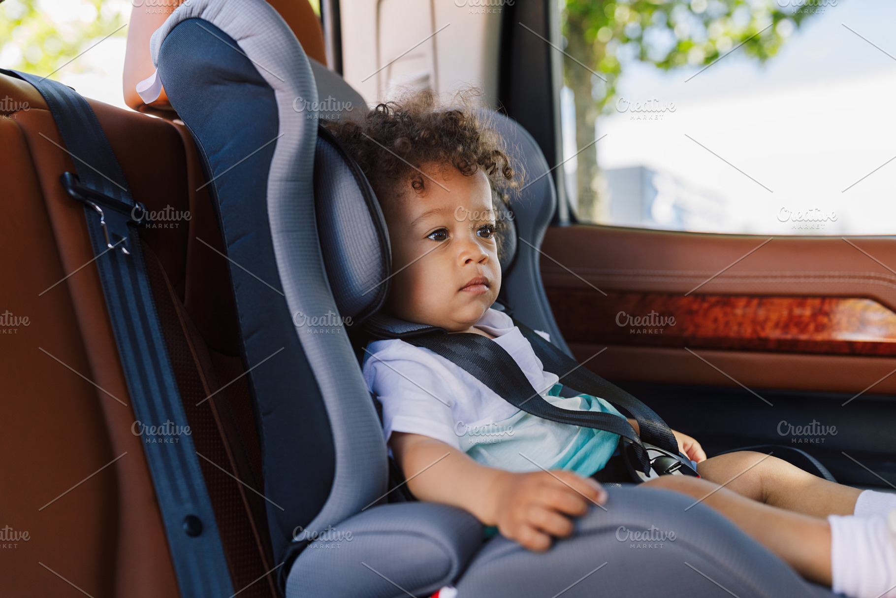Side view of a little cute boy, a Transportation Photo by Artem Varnitsin