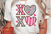 XOXO Valentine Day Heart Brushstroke, an Illustration by Libby Wishes (Thumbnail 2 of 8)