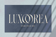 Luxoorea - Stylish Display Serif
