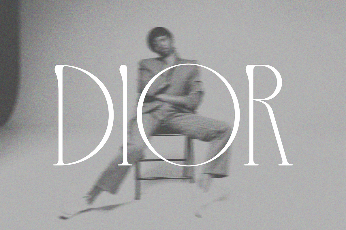 Coreta, a Serif Font by Forberas Club (Photo 2 of 7)