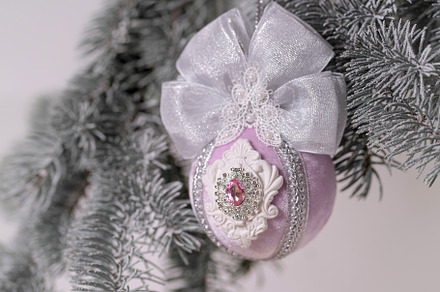 Christmas decoration balls