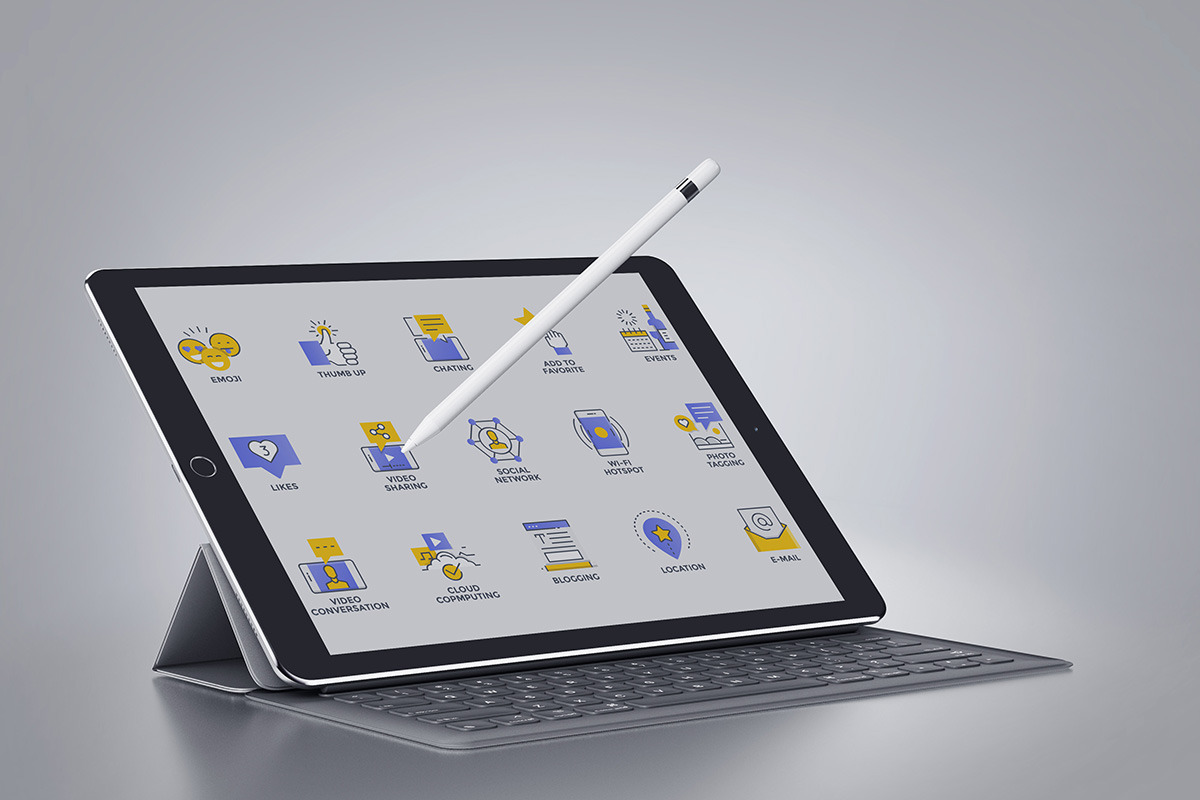 Set of flat smooth gradient icons, an Icon by Creative Graphics (Photo 12 of 12)