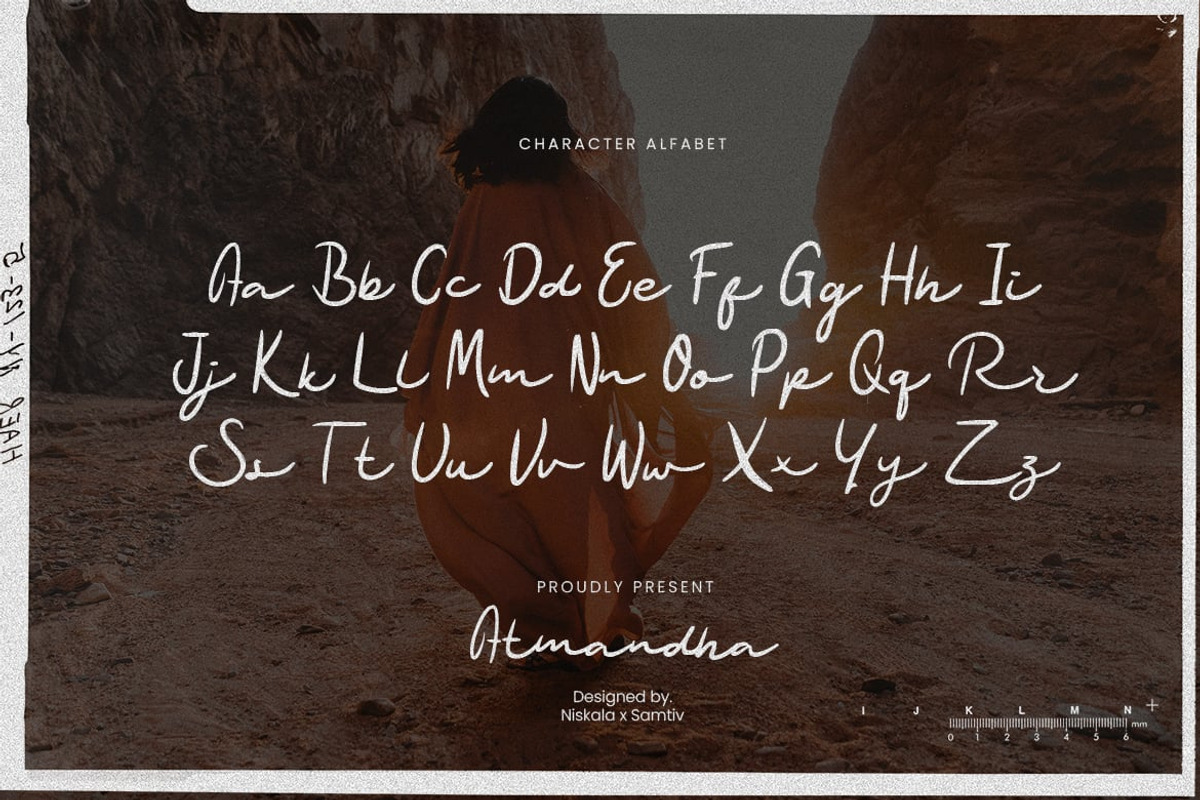 Gift - Elegant Handwritten Script, a Script Font by Luna Shop (Photo 3 of 4)