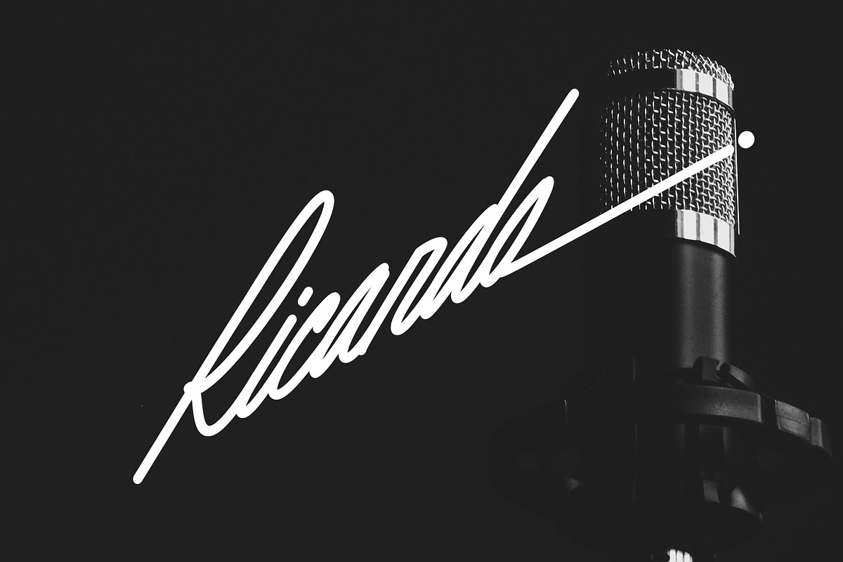 Cielline | Signature Font, a Script Font by Lemonthe (Photo 7 of 9)