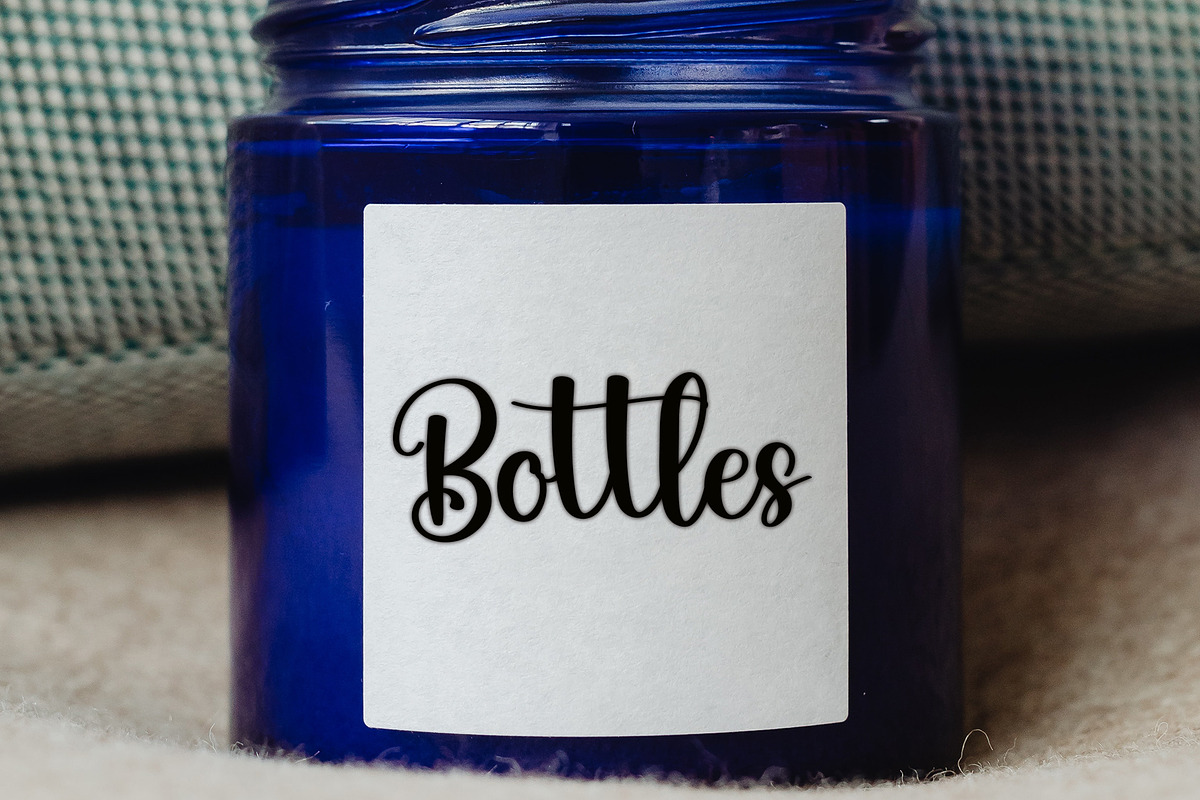 Grill, a Handwritten Font by FreshTypeINK (Photo 2 of 6)