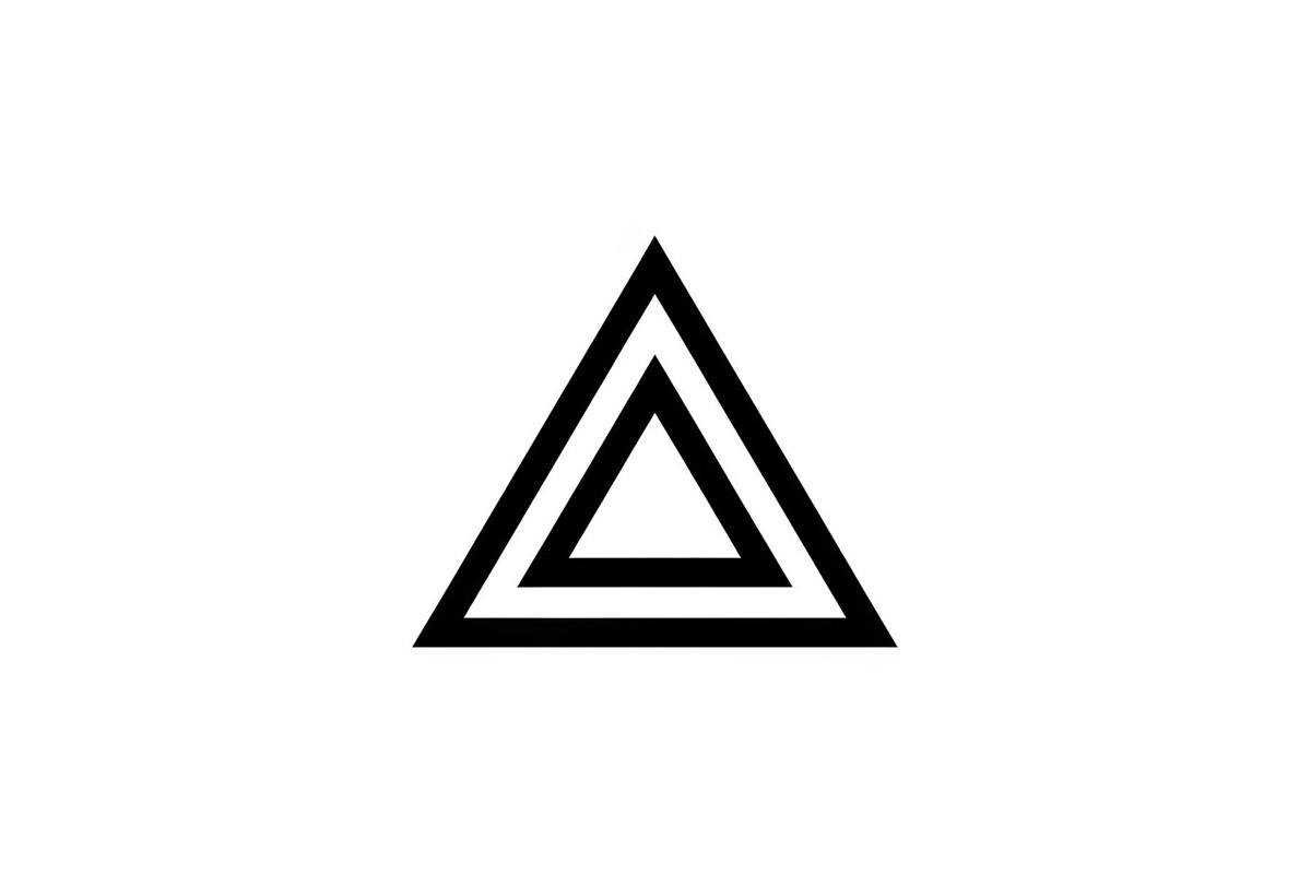 20 Black Triangle Geometric Icons, a Graphic by Gfx_Store (Photo 5 of 10)