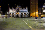 Venice, Italy Night Photography, an Architecture Photo by Deviant (Thumbnail 5 of 9)