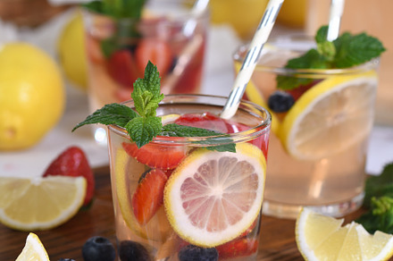 Lemonade with strawberries