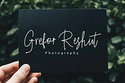 Dunkerlest Signature, a Handwritten Font by Eltypesstudio (Thumbnail 7 of 10)