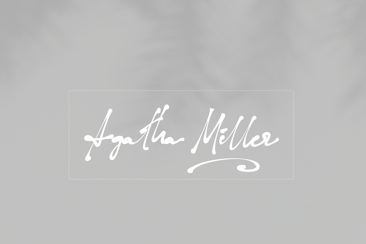 Hellosta, a Script Font by Mozyen Studio (Photo 4 of 16)