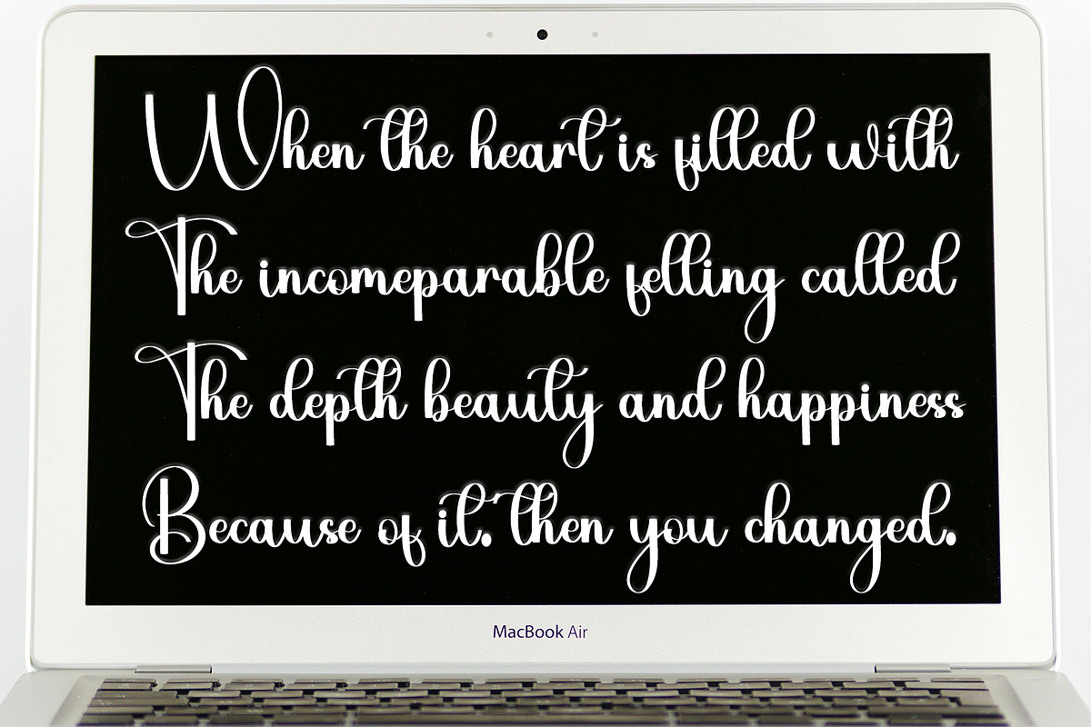 Deary Samantha, a Handwritten Font by InermediaSTUDIO (Photo 3 of 7)